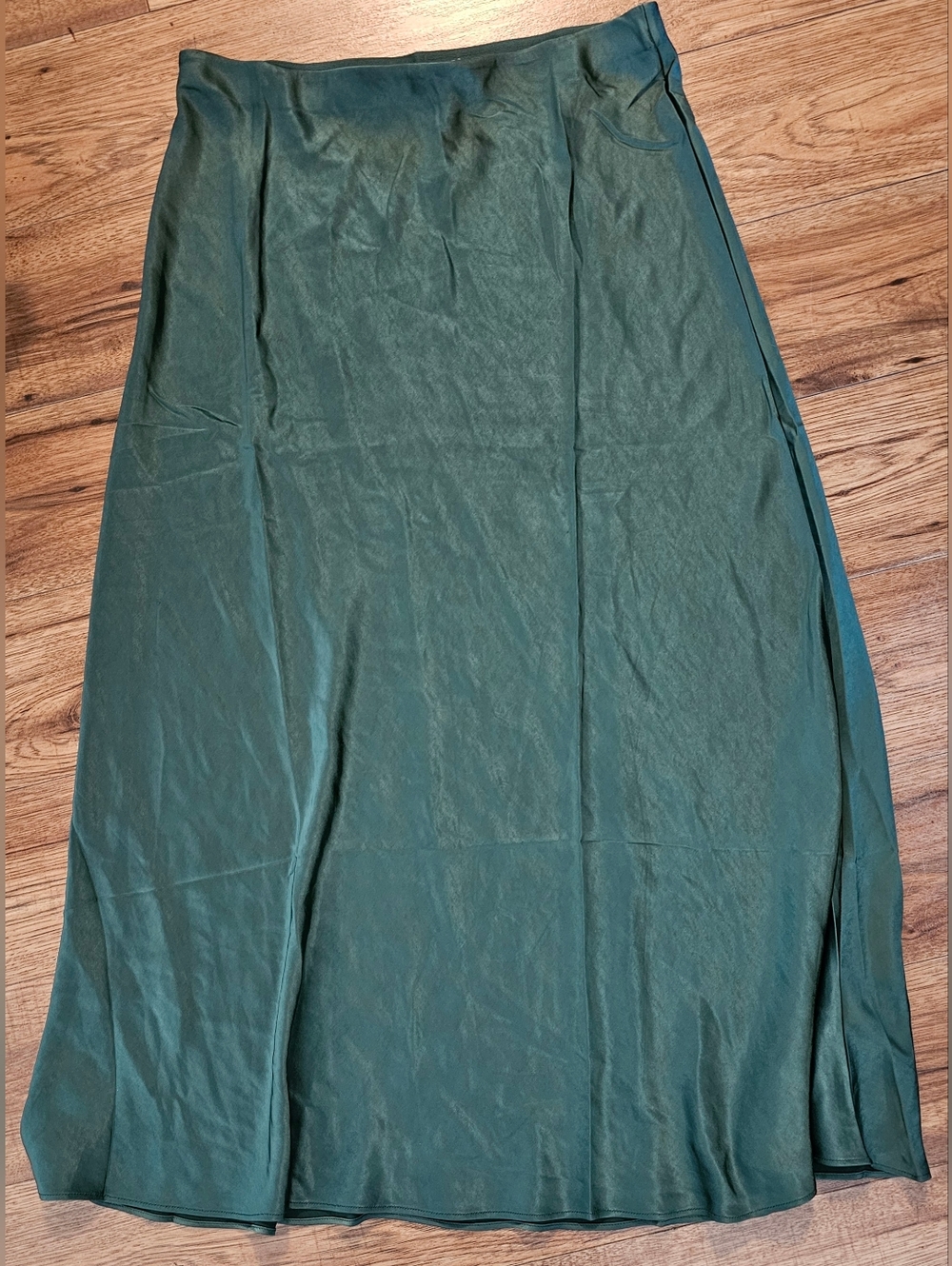 Ricki's Green Silky Skirt